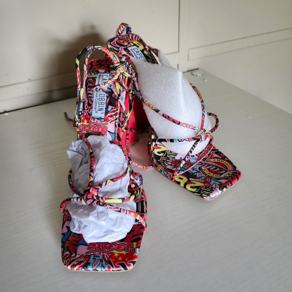 Cape Robbin lace up tempo heels - Picture 4 of 11